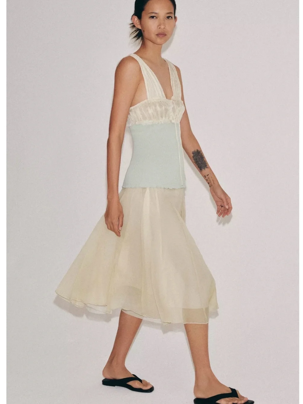 NWT Zara Light Sand Lace Layered Midi Skirt 5070/006 Tulle Hem Medium